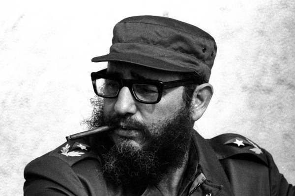  Desde enero de 1959 la salud, junto a la educación, han sido prioridades de la Revolución Cubana, gracias a la decisión del Comandante en Jefe Fidel Castro Ruz de solucionar los problemas existentes en el país, denunciados con valentía en el Programa del Moncada, en su histórico alegato La Historia me absolverá.