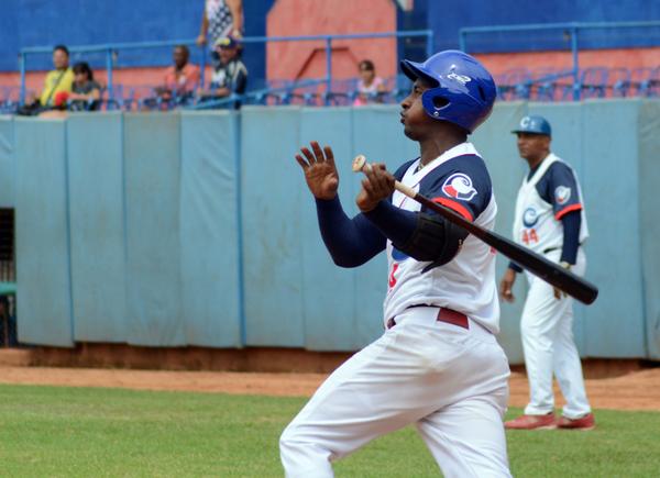 0720-camaguey-beisbol.jpg
