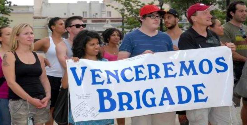 Llega a Cuba la Brigada Venceremos