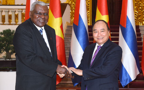 Vietnamese Professional Regrets Reinforcement of US Blockade of Cuba