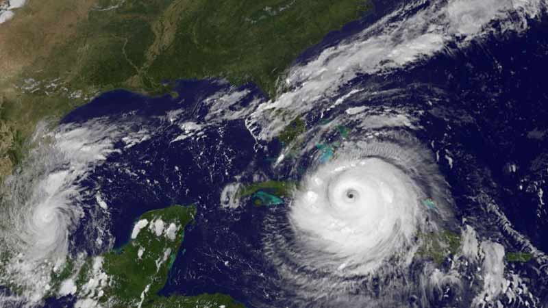El intenso huracán Irma azota la región central, manteniéndose como huracán categoría cuatro de la escala Saffir Simpson. El intenso huracán Irma azota la región central, manteniéndose como huracán categoría cuatro de la escala Saffir Simpson.