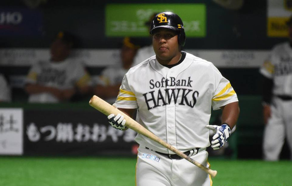 0410-Alfredo-Despaigne-liga-japonesa.jpg