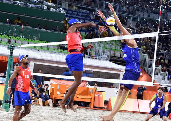 Cuban beach volleyball duos to compete in Mexico