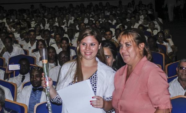 0711-graduacion-tecnicos-medicos-2018-.jpg