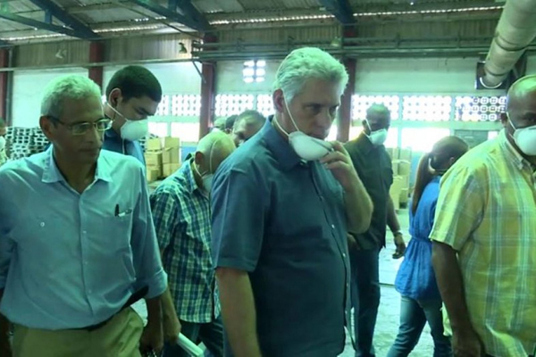 Miguel Mario Díaz-Canel Bermúdez, presidente de la República de Cuba, recorre en la jornada de hoy varios sitios de interés social y económico en la provincia de Granma. Autor: Estudios Revolución 0627-CANEL.jpg