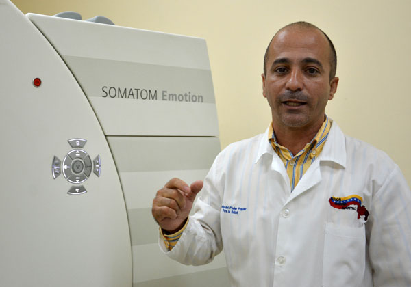 0913-oncologo-rafael.jpg