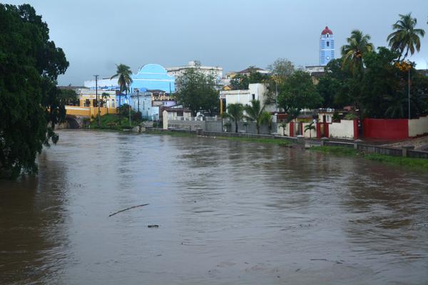 Crecida del río Yayabo, como consecuencia de las persistentes lluvias, en Sancti Spíritus, Cuba, el 26 de Mayo de 2018. ACN FOTO/ Oscar ALFONSO SOSA Crecida del río Yayabo, como consecuencia de las persistentes lluvias, en Sancti Spíritus, Cuba, el 26 de Mayo de 2018. ACN FOTO/ Oscar ALFONSO SOSA