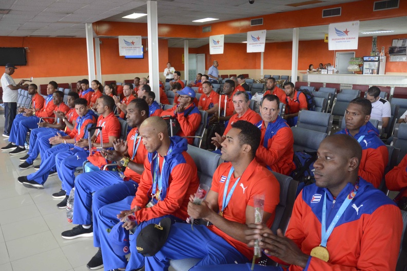 Deportistas cubanos que participaron en los XVIII Juegos Panamericanos disputados en Lima, Perú, durante el acto de recibimiento a su llegada a la patria, en el Aeropuerto Internacional José Martí, en La Habana, Cuba, el 4 de agosto de 2019. Deportistas cubanos que participaron en los XVIII Juegos Panamericanos disputados en Lima, Perú, durante el acto de recibimiento a su llegada a la patria, en el Aeropuerto Internacional José Martí, en La Habana, Cuba, el 4 de agosto de 2019.
