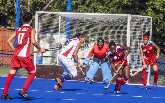 Dutch Ambassador to Cuba visits National Field Hockey School