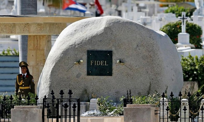 0813-homenaje a Fidel2.jpg