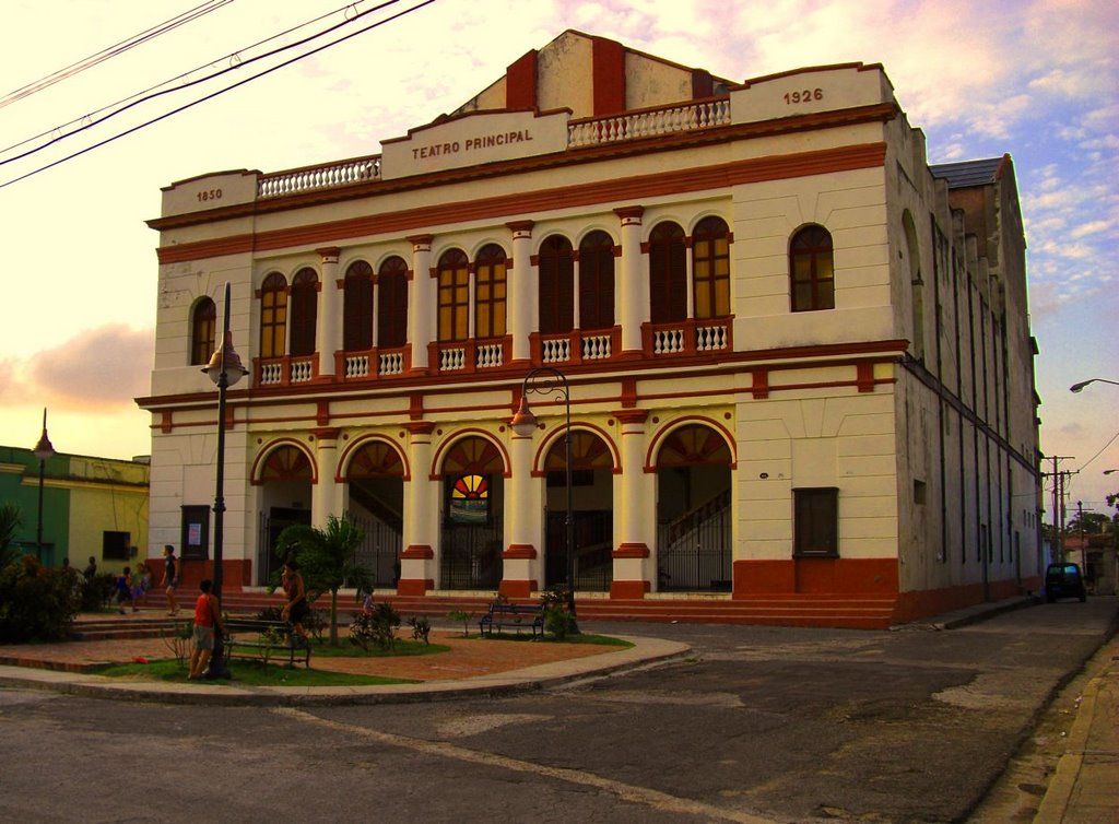 0821-teatro camaguey.jpg