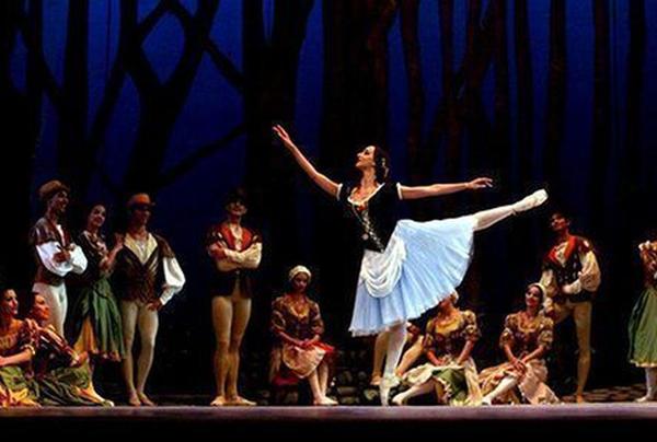 0828-ballet Gisselle.jpg