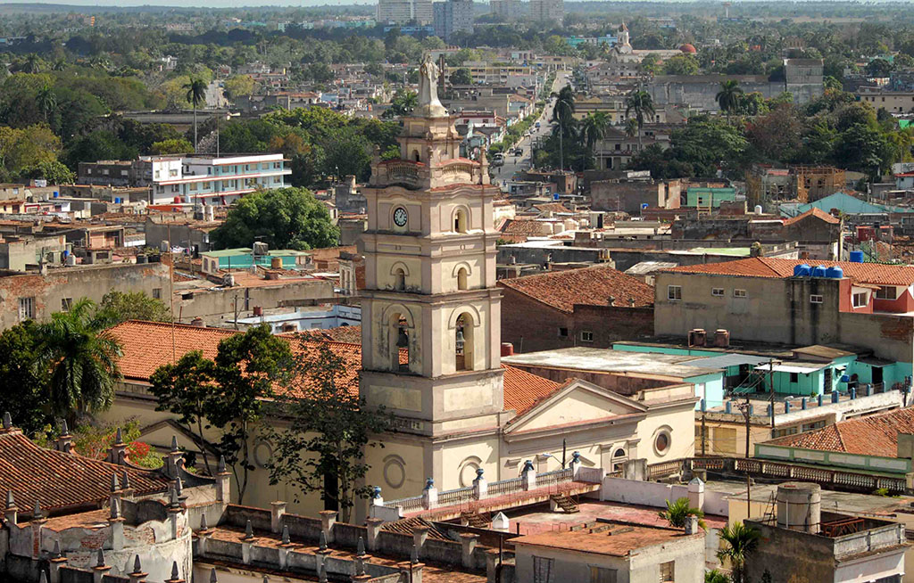 0121-centro-historico-ciudad-camaguey-foto-acn-blanco.jpg