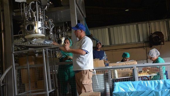 0104-Empresa-Agroindustrial-Giron.jpg