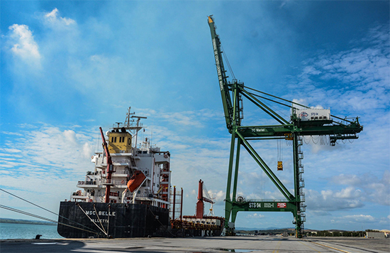 Una delegación de la Zona Especial de Desarrollo Mariel (ZEDM) concluyó este domingo una visita a Italia, dirigida a promover inversiones en ese atractivo espacio de negocios, situado a unos 40 kilómetros al oeste de La Habana. Una delegación de la Zona Especial de Desarrollo Mariel (ZEDM) concluyó este domingo una visita a Italia, dirigida a promover inversiones en ese atractivo espacio de negocios, situado a unos 40 kilómetros al oeste de La Habana.