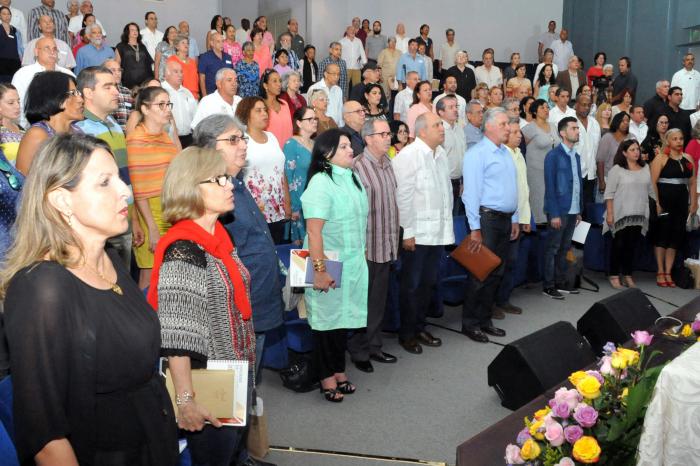 Aborda Miguel Díaz-Canel problemas cardinales sobre el funcionamiento de las instituciones en balance anual del Ministerio de Cultura