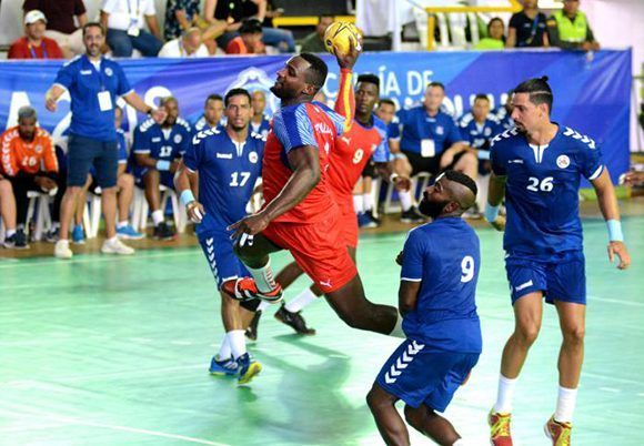 0613-Balonmano-cubano-.jpg