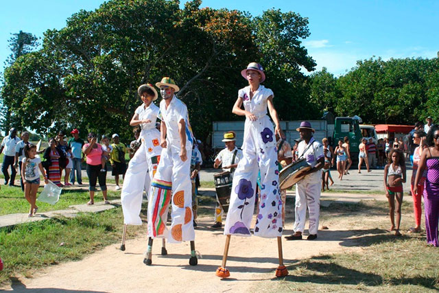 0630-verano-artemisa1.jpg