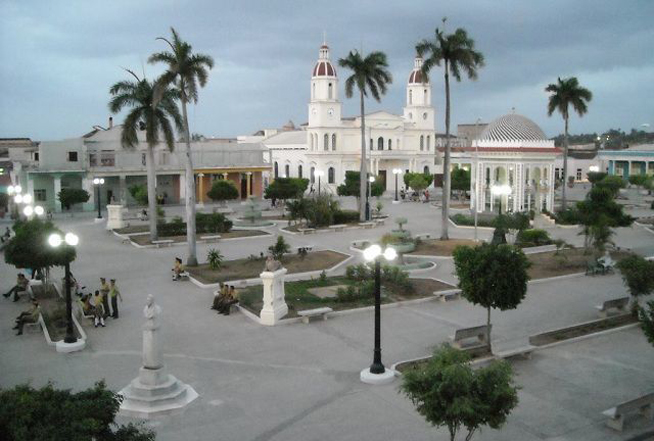 0702-manzanillo.jpg