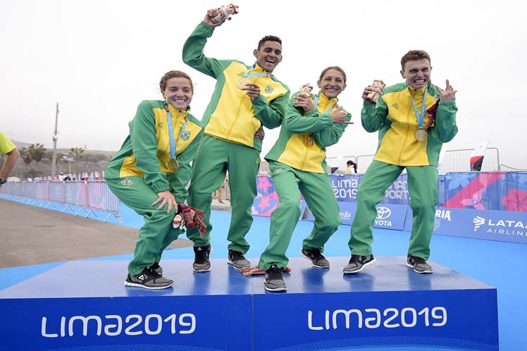 0-brasil-triatlon-oro.jpg