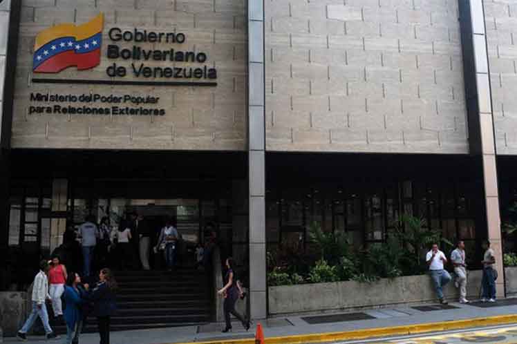 0704-ven-cancilleria.jpg