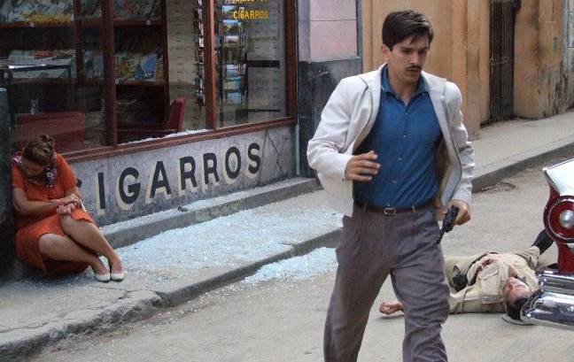 Fotograma del filme Ciudad en Rojo. Fotograma del filme Ciudad en Rojo.