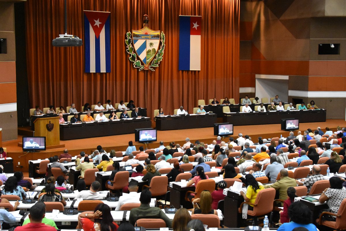 0711-asamblea-plenario.jpg