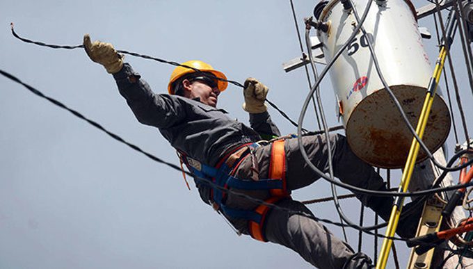 0718-electricos-granma.jpg
