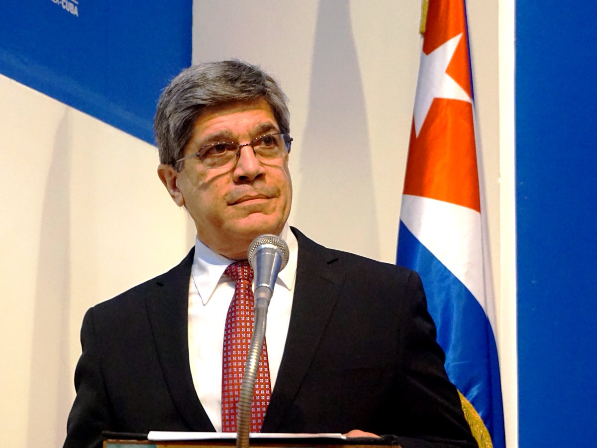 Carlos Fernández de Cossío Carlos Fernández de Cossío