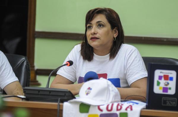 Temas prioritarios como el fortalecimiento de las estructuras de base y ampliar los proyectos de socialización, fueron abordados hoy por Sucely Morfa González, primera secretaria del Comité Nacional de la Unión de Jóvenes Comunistas (UJC), durante un encuentro con dirigentes de esta institución en la ciudad de Holguín. Temas prioritarios como el fortalecimiento de las estructuras de base y ampliar los proyectos de socialización, fueron abordados hoy por Sucely Morfa González, primera secretaria del Comité Nacional de la Unión de Jóvenes Comunistas (UJC), durante un encuentro con dirigentes de esta institución en la ciudad de Holguín.