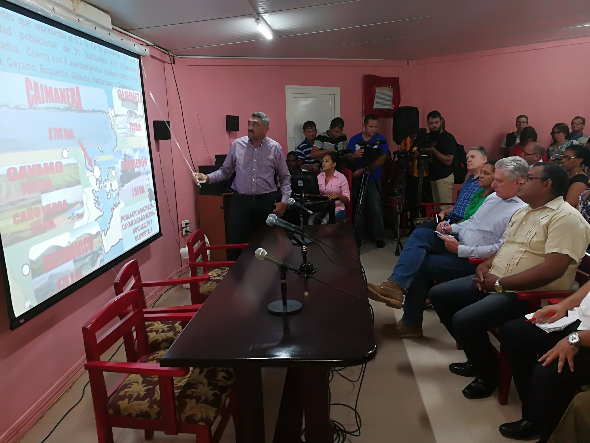 Diaz-Canel dirige une visite gouvernementale dans la province de Guantanamo Diaz-Canel dirige une visite gouvernementale dans la province de Guantanamo