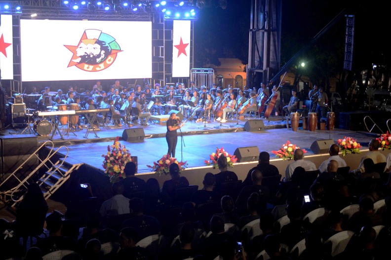 Tribute to Fidel at the University of Havana, with the presence of Díaz-Canel