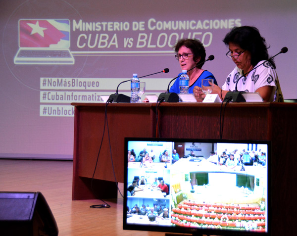 Audiencia Pública convocada por la Comisión parlamentaria de Atención a los Servicios del Parlamento cubano, para denunciar los perjuicios sobre los efectos del bloqueo de los Estados Unidos contra Cuba en el sector de las Comunicaciones, efectuado en la sede del Ministro de Comunicaciones, en La Habana, el 7 de octubre de 2019. ACN FOTO/Modesto GUTIÉRREZ CABO