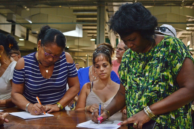 Respaldan en Cuba campaña venezolana contra el bloqueo de EE.UU. (+ Fotos)