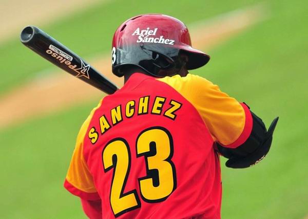 0515-ariel-sanchez-beisbol-matanzas.jpg