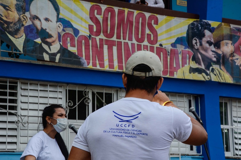 0112-jovenes-fajardo2.jpg