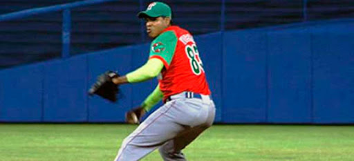 0812-carlos-juan-viera.jpg