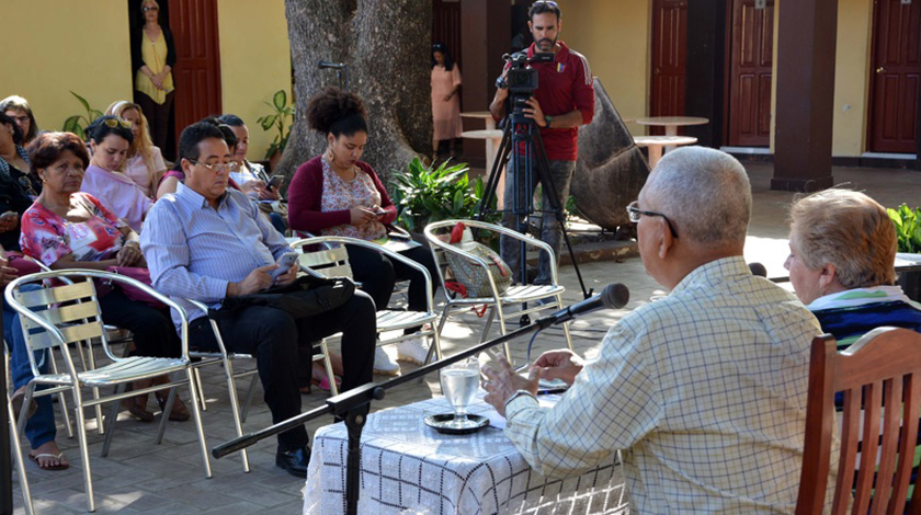 0-10-conferencia-internacional-de-los-pueblos-3.jpg