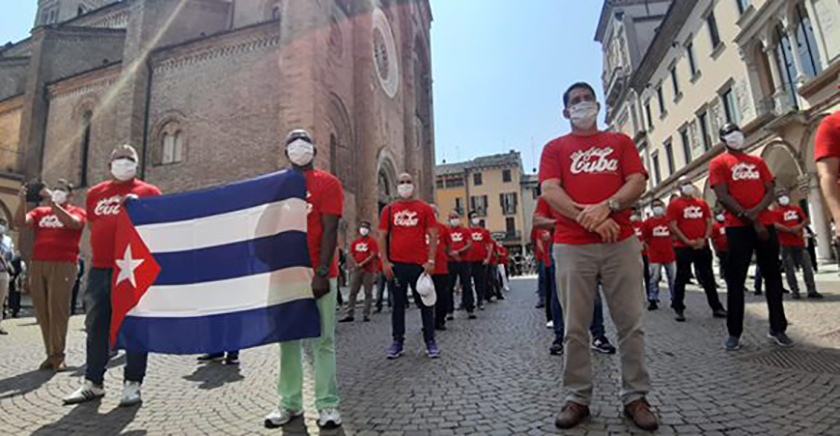 http://www.acn.cu/images/2020/Mayo/0-24-homenaje-a-brigada-medica-cubana-crema-italia-4.jpg