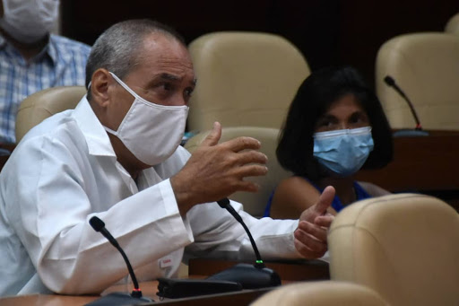 Cuba trabaja en un segundo candidato vacunal contra la COVID-19 1 2708-Vicente-bencomo.jpg