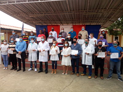 0512-colaboradores-cubanos-angola.jpg