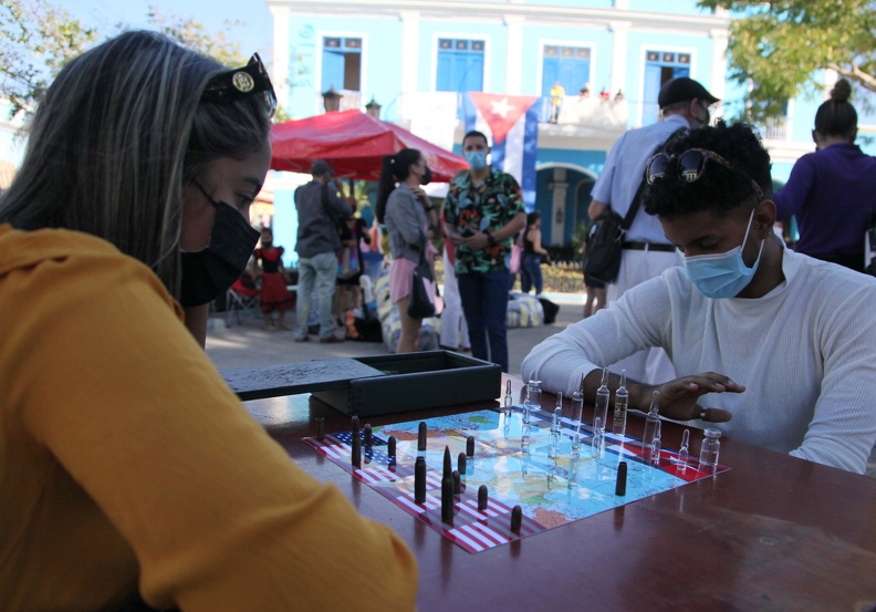 2612-carnaval-conceptual2.jpg
