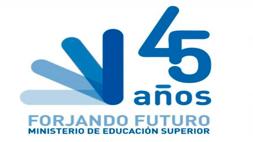 A propósito del aniversario 45 del Ministerio de Educación Superior (MES) de Cuba, el presidente de la República, Miguel Díaz-Canel, felicitó a los profesores, trabajadores y estudiantes de ese nivel de enseñanza, y dijo que en las Universidades también está el futuro de la Patria.