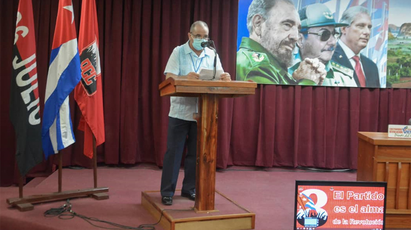 0-27-diaz-canel-pcc-pinar-rio-2.jpg