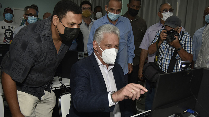 Visitó Díaz-Canel Universidad del Deporte Cubano