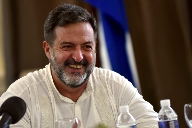 1118-manu-pineda.jpg