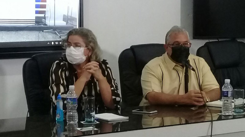 En el presente año se ejecutan en Cuba 423 proyectos de desarrollo local (PDL), de los cuales 314 son de carácter económico-productivo, el 74.2 por ciento, y estos se centran en la exportación, la producción de alimentos humanos y animal, en la industria local, el turismo y en el comercio, según informó hoy una fuente oficial.