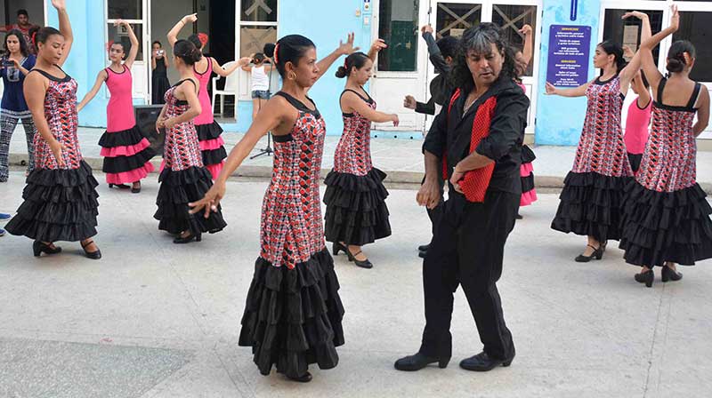 1910-flamenco-1.jpg