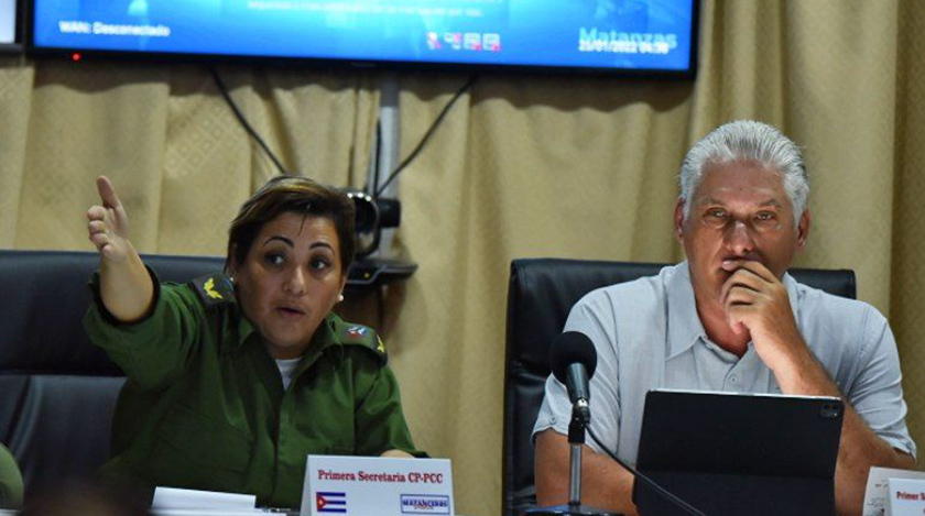 0-07-diaz-canel-incendio-matanzas-3.jpg