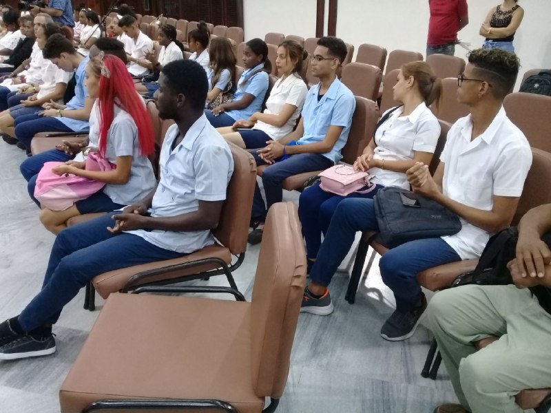 0112-reconocimiento-profesionales-Pediatria2.jpg
